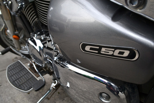 Imagen 6 de 15 de Excelente Manejo Suzuki Boulevard 800 Equipada Muy Llamativa