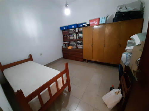Casa 2 O 3 Familias En Venta Ubicado En Lanús Oeste