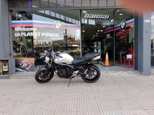 Yamaha Fazer 600 S2 Bansai Motos