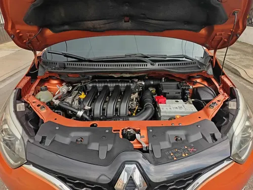 Renault Captur 2.0 Intens Automática
