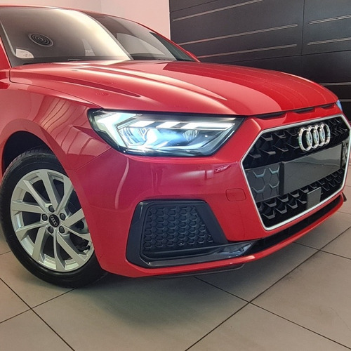 Imagen 3 de 15 de Audi A1 30 Tfsi 116 Cv