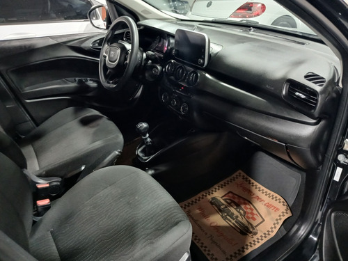 Fiat Cronos 1.0 Drive Flex 4p
