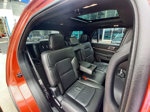 Imagen 13 de 16 de Ford Explorer Limited 7 Pasajeros