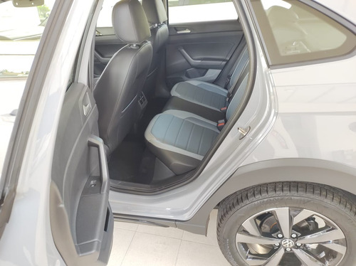 Volkswagen Nivus Highline 0km Anticipo $62.000 + Tu Usado