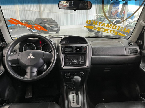 Imagem 14 de 21 de Mitsubishi Pajero Tr4 4x4 2.0 Flex Aut. 2011