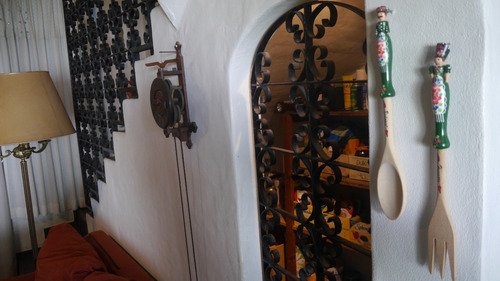Dueño Vende Ph Independiente Con Pileta Semiclimatizada, Cochera, 5 Dormitorios, Quincho, Parrilla, Jardín, Patio, 8,66 Mts De Balcón, 2 Habs En Pb Y 3 En 1° C/espacio Aéreo, Coghlan Al Cfte-fte
