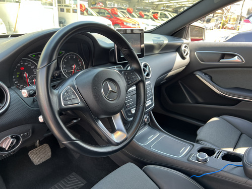 Mercedes-Benz Clase A 1.6 200 Cgi Style Mt