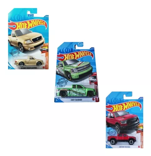 Kit com 3 Carrinhos Hot Wheels Sortidos 1/64 Mattel C4982