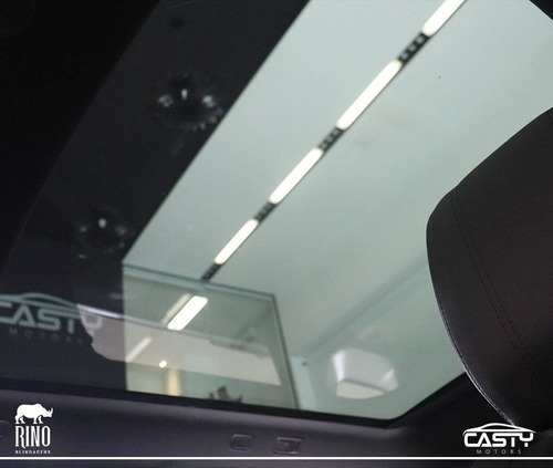 Imagem 10 de 14 de Land Rover Range Rover Evoque 2.0 P250 Flex R-dynamic Se