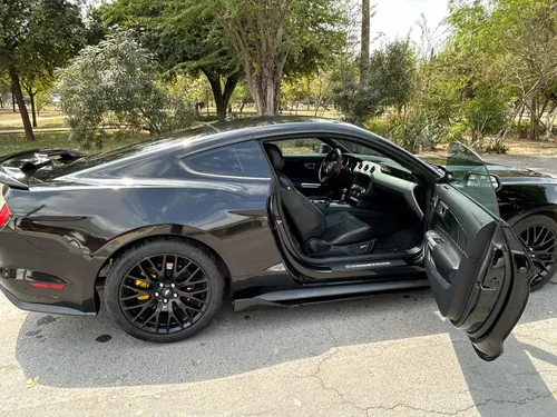 Ford Mustang 5.0l Gt V8 At
