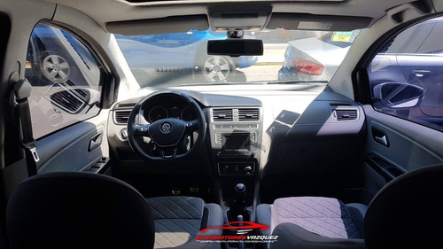 Volkswagen Fox 1.6 Highline Nafta Manual