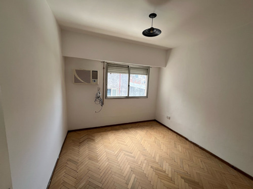 Venta Departamento En Lourdes De 2 Dormitorios