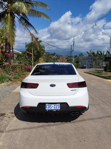 Imagen 8 de 10 de Kia Cerato Koup Cerato Koup