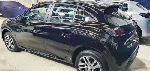 Imagen 13 de 15 de Peugeot 208 2023 1.6 Active