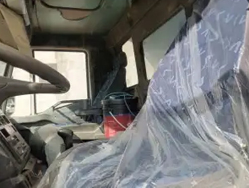 Iveco Trakker 420 TatĂș Con Volcadora Baco