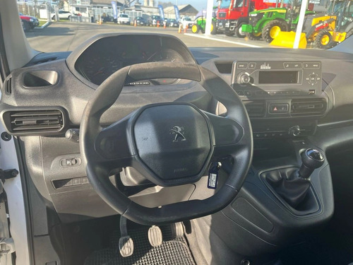 Peugeot Partner Partner 1.6 HDI 90HP PL AA E5