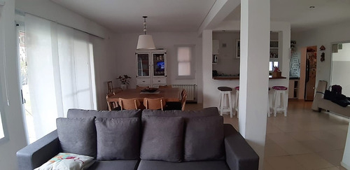 Casa En Venta Villanueva - Tigre.