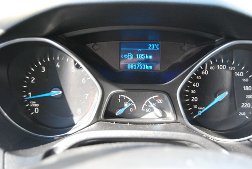 Imagen 15 de 20 de Ford Focus Se Mt 2.0l 2016
