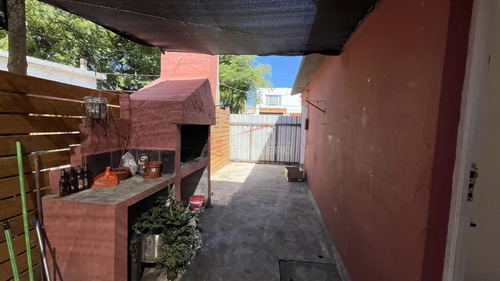 Casa Alquiler Anual - $ 25.000 Por Mes - 2 Dormitorios - Centro Maldonado