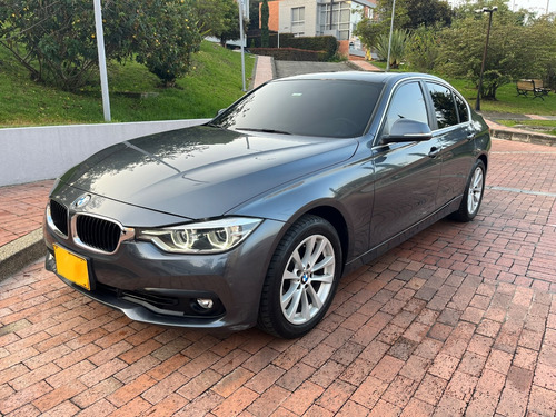 BMW Serie 3 1.5 318i F30 Lci Exclusive