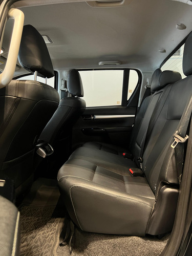 Toyota Hilux Pick-Up 2.8 Cd Srx 204Cv 4X4 At