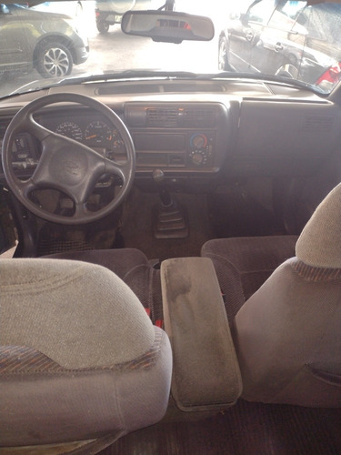Imagem 4 de 5 de Chevrolet Blazer Dlx