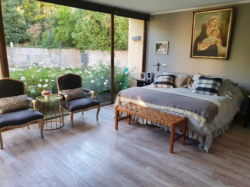 Condominio / Avenida La Dehesa