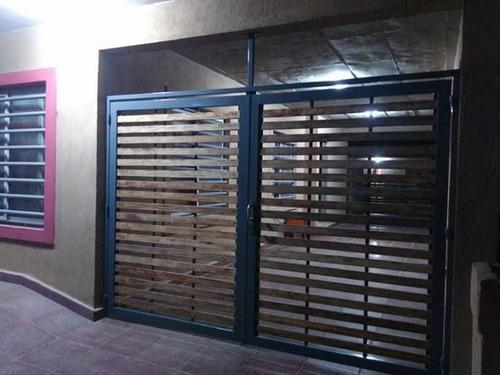 Imagen 2 de 12 de Casa Santa Clara Del Mar A Media Cuadra Del Mar
