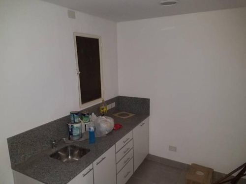 Imagen 7 de 14 de Oficina En Excelente Ubicación En Venta