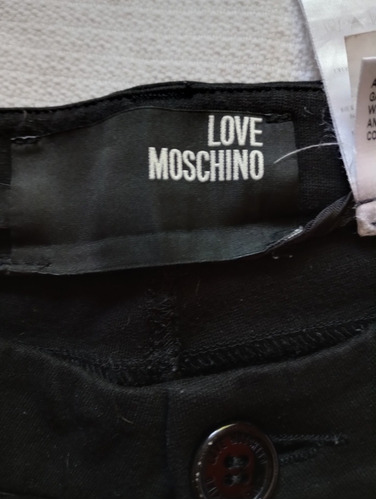 Vendo Pantalón Elastizado Importado Negro Love Moschino 36