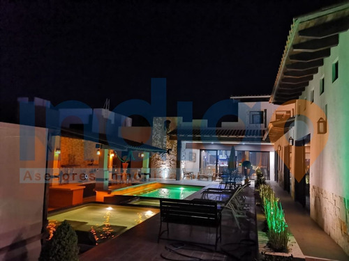 Imagen 12 de 28 de Casa En Venta En Balcones De Juriquilla Con Alberca. Una So