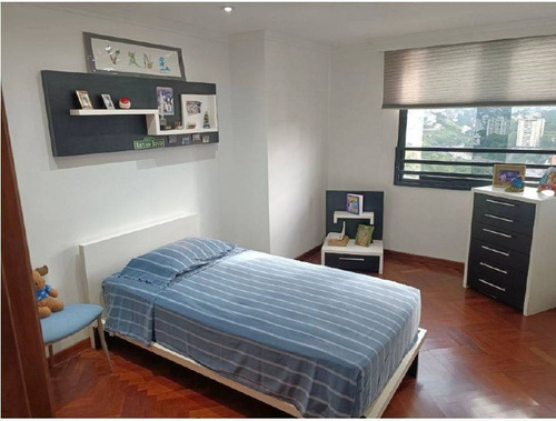 En Venta Lujoso Apartamento, Av. Principal De Las Mesetas, Sta Rosa De Lima, Increíble Vista Piso 14, Piscina, Cancha De Usos Múltiples, Gimnasio, Parque Infantil, Terraza De Parrillera. Jlrp