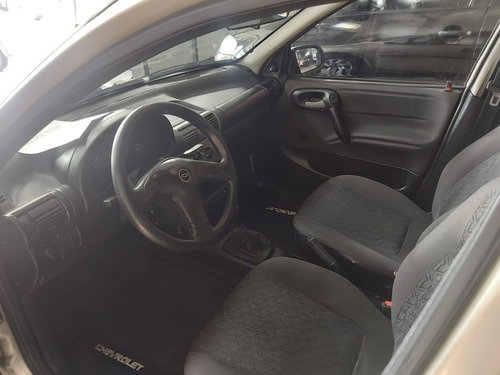Imagem 5 de 5 de Chevrolet Classic 1.0 Flex