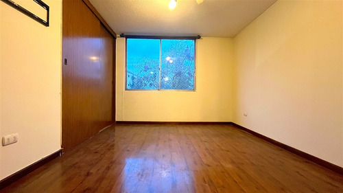 Departamento En Venta De 3 Dorm. 2 Baños En Ñuñoa