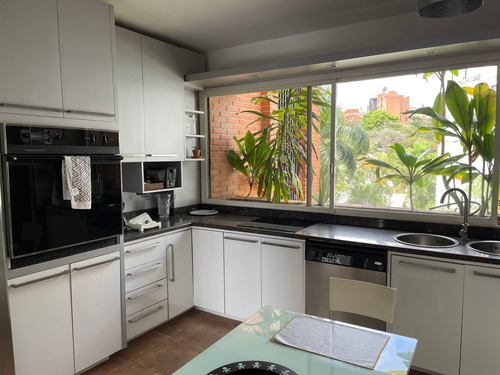 Imagen 8 de 30 de Se Vendo Apto 330m2 3h+s/2.5b+s/2p Valle Arriba 2990