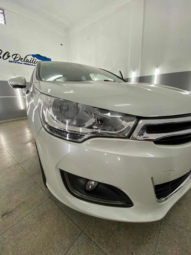 Citroën C4 Lounge 2016 1.6 Hdi 115 Feel Pack