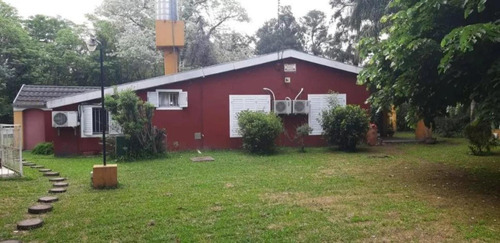 Quinta En Venta - 4 Dormitorios 4 Baños - 1.980mts2 - Paso Del Rey