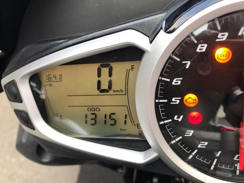 Imagem 7 de 10 de Triumph Speed Triple 1050 - 14/14 - Preta - 13.000 Km