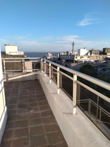 Imagen 25 de 26 de Pent House Duplex, 4 Dormitorios, Gge X 2 , Gran Terraza Con Parrillero !!