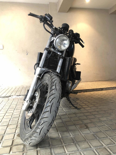 Imagen 10 de 15 de Honda Magna Vf65 1.100cc