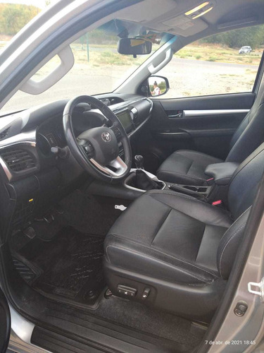Toyota Hilux 2.8 Cd Srv Pack 177cv 4x2 2016