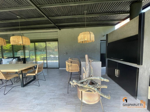 Imagen 26 de 30 de Casa En 1 Planta En Venta En Barrio San Matías, 5 Ambientes!