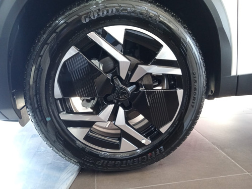 Peugeot 2008 1.0T Gt