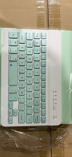 Teclado Con Carcasa Protectora A7 Tab Green Keyboard Tablet