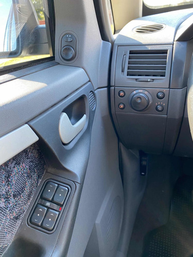 Chevrolet Meriva 1.8 Gls 2004