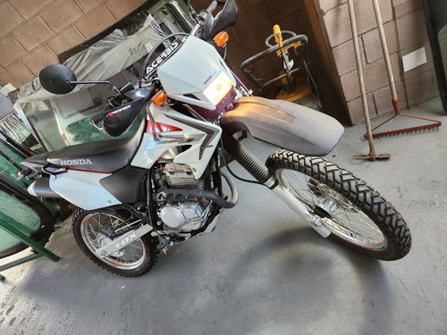 Imagen 2 de 10 de Honda Xr Tornado 250