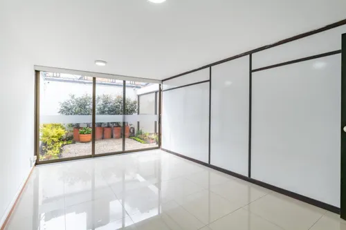 Casa En Arriendo/venta En Santa Ana Occidental. Cod V6339