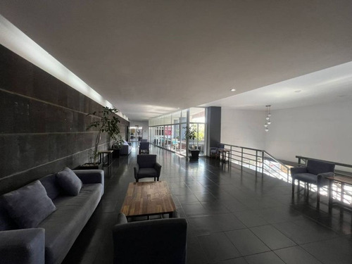 Venta De Departamento (107m2) En Skyview Polanco, Muy Cerca Del Bosque De Chapultepec, Museo Soumaya. Db15-z92