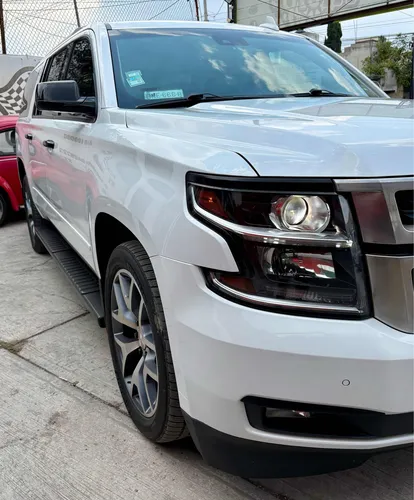 Chevrolet Suburban 5.4 Premier Piel 4x4 At