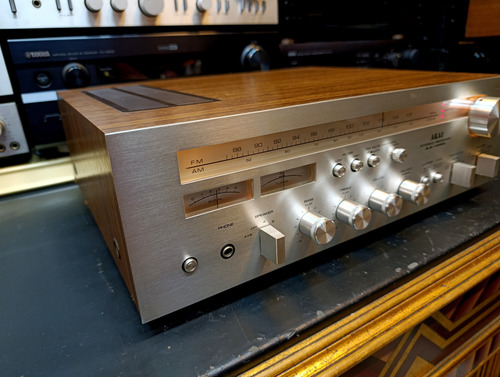 Precioso Sintoamplificador Akai Aa-1030 Japan Hbaudio Cedro